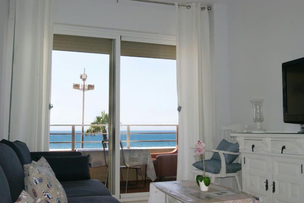 דירות Cadiz Paseo Maritimo Playa Victoria Frontal Mar מראה חיצוני תמונה